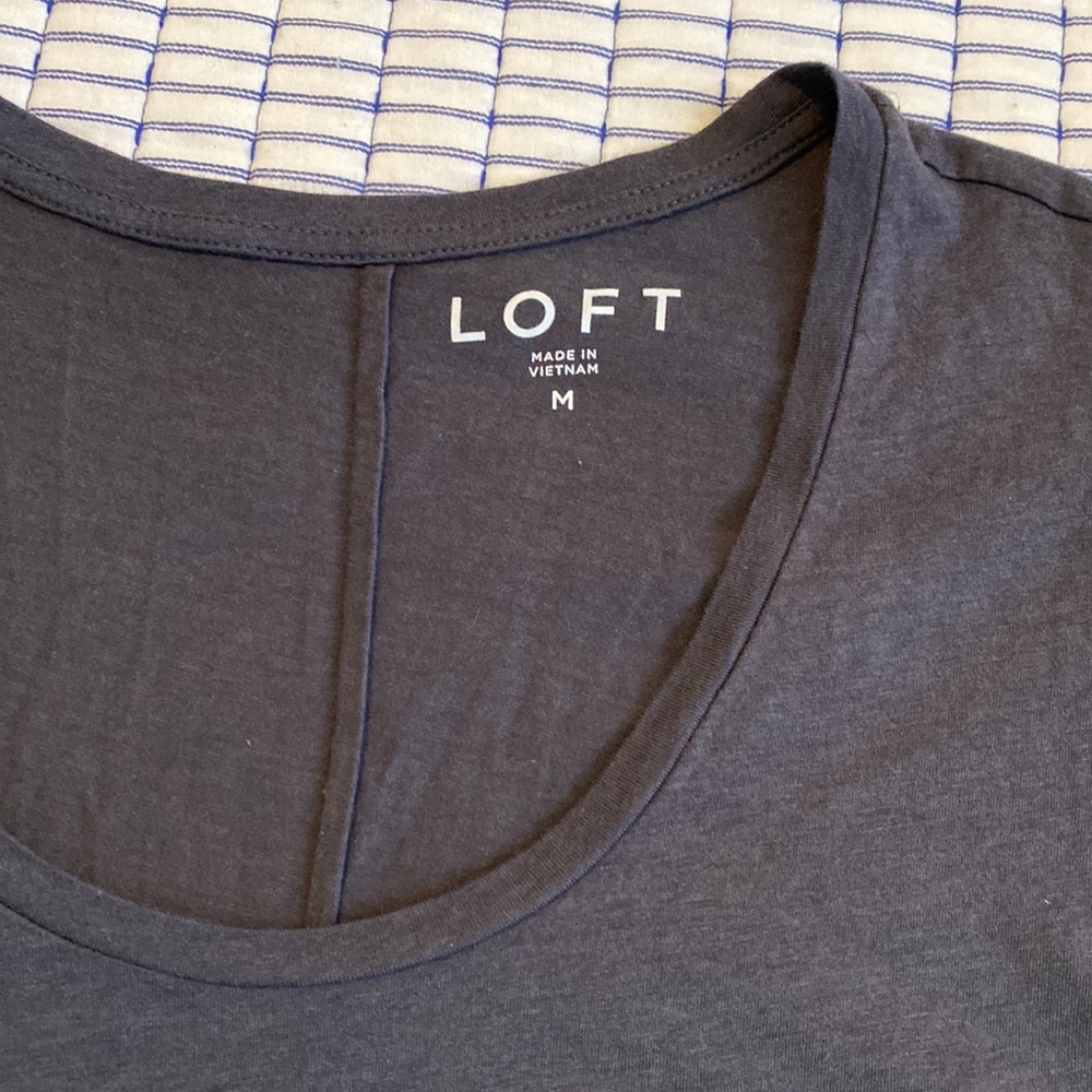 LOFT cap sleeve T shirt size Medium